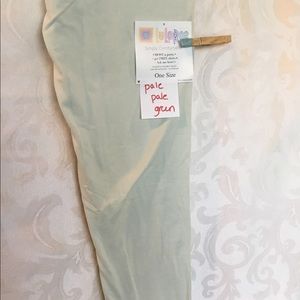 LuLaRoe One Size solid leggings